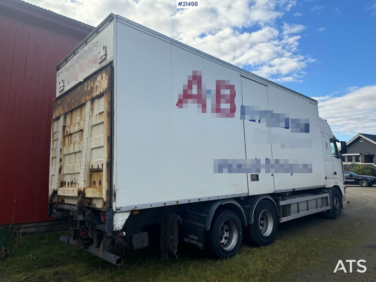 Volvo FH520 - Box truck: picture 4 Volvo FH520 - Box truck: picture 4