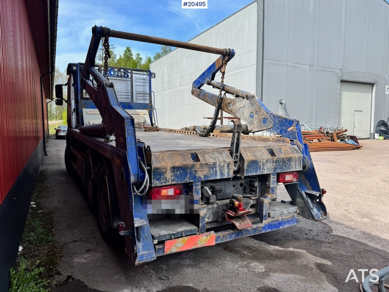 Volvo FH520 - Skip loader truck: picture 5 Volvo FH520 - Skip loader truck: picture 5
