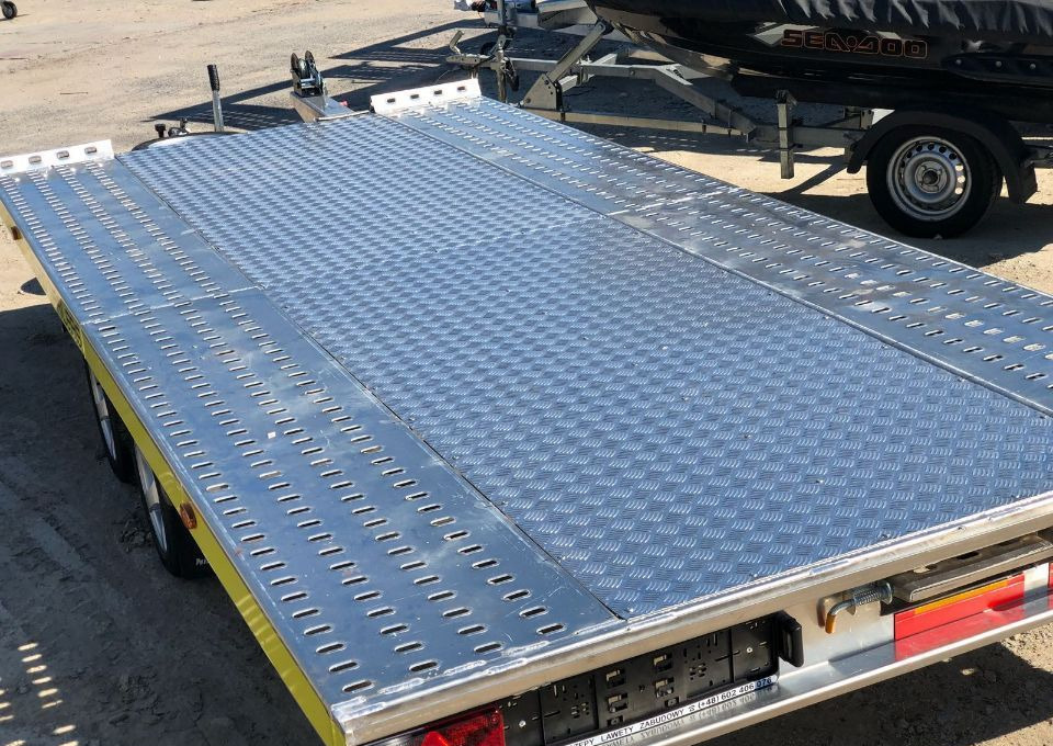 New Autotransporter trailer Boro NOWA LAWETA Merkury ALUMINIOWY 4,5m!: picture 6 New Autotransporter trailer Boro NOWA LAWETA Merkury ALUMINIOWY 4,5m!: picture 6