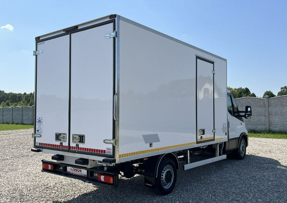 Iveco Daily - Refrigerated van: picture 4 Iveco Daily - Refrigerated van: picture 4