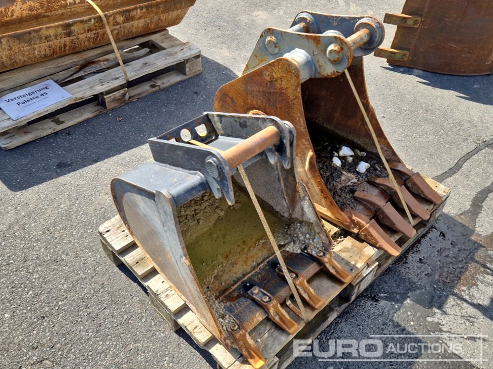19", 16" Digging Buckets to suit MS03 (2 of) - Bucket: picture 4 19", 16" Digging Buckets to suit MS03 (2 of) - Bucket: picture 4
