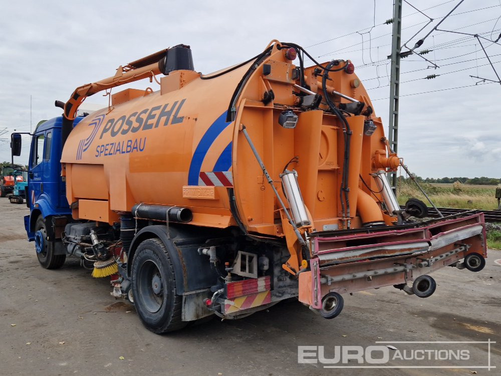 1993 Mercedes Benz SK 1831 - Road sweeper: picture 3 1993 Mercedes Benz SK 1831 - Road sweeper: picture 3