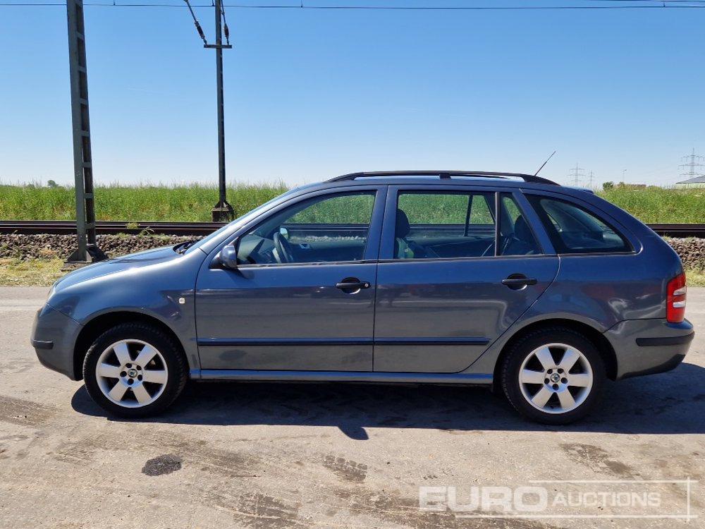 2004 Skoda FABIA 1.4 - Car: picture 2 2004 Skoda FABIA 1.4 - Car: picture 2
