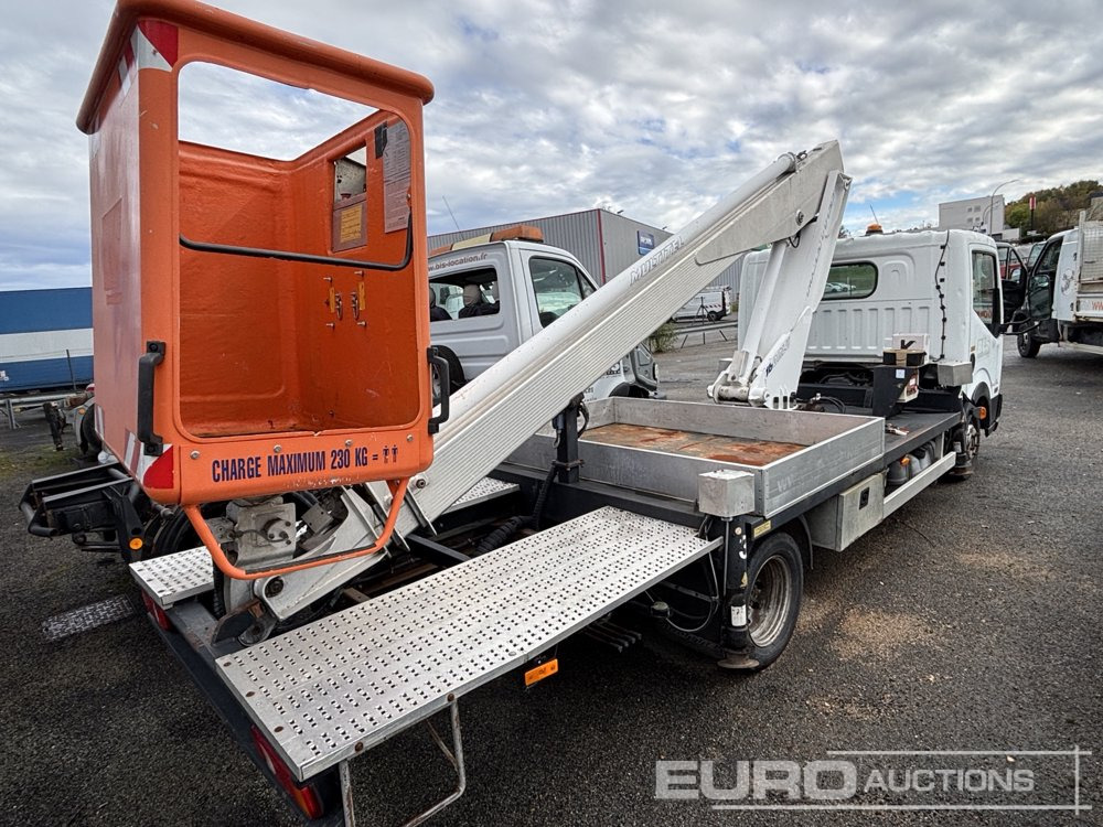 2008 Nissan Cabster 35.11 - Truck mounted aerial platform: picture 3 2008 Nissan Cabster 35.11 - Truck mounted aerial platform: picture 3