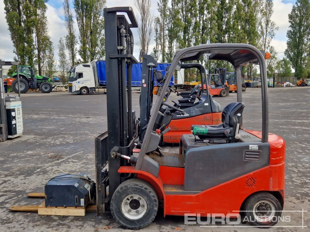 2010 Manitou ME425 - Electric forklift: picture 2 2010 Manitou ME425 - Electric forklift: picture 2
