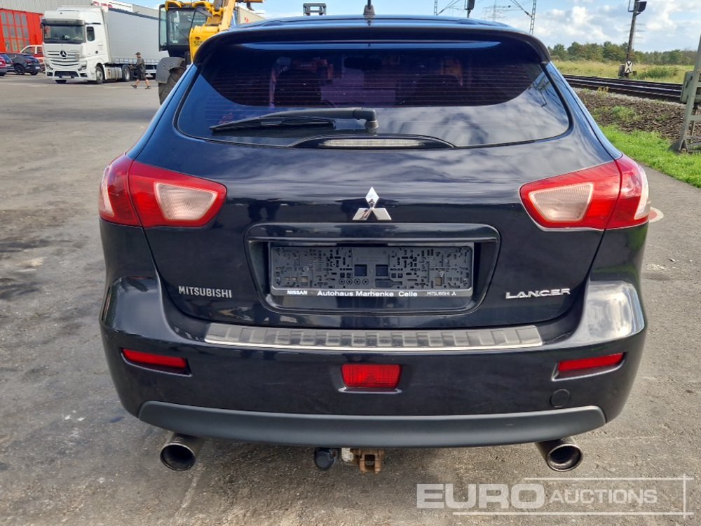 2010 Mitsubishi Lancer - Car: picture 4 2010 Mitsubishi Lancer - Car: picture 4