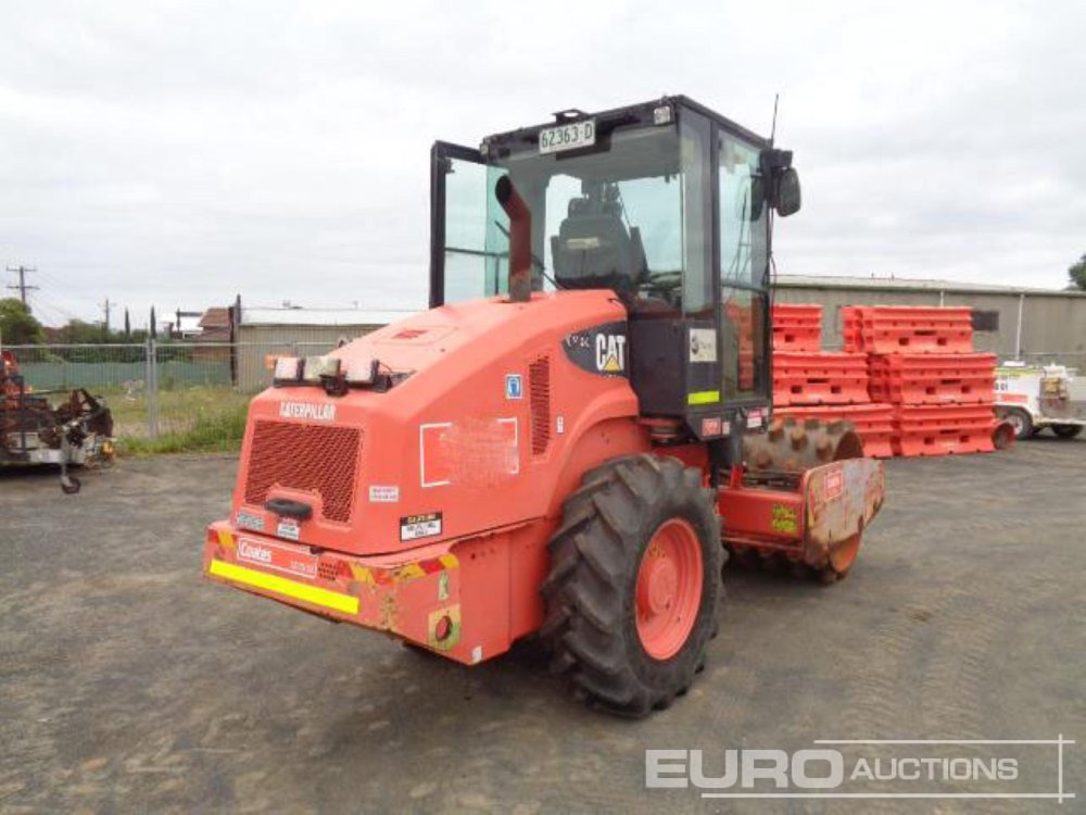 2011 CAT CP44 - Roller: picture 2 2011 CAT CP44 - Roller: picture 2