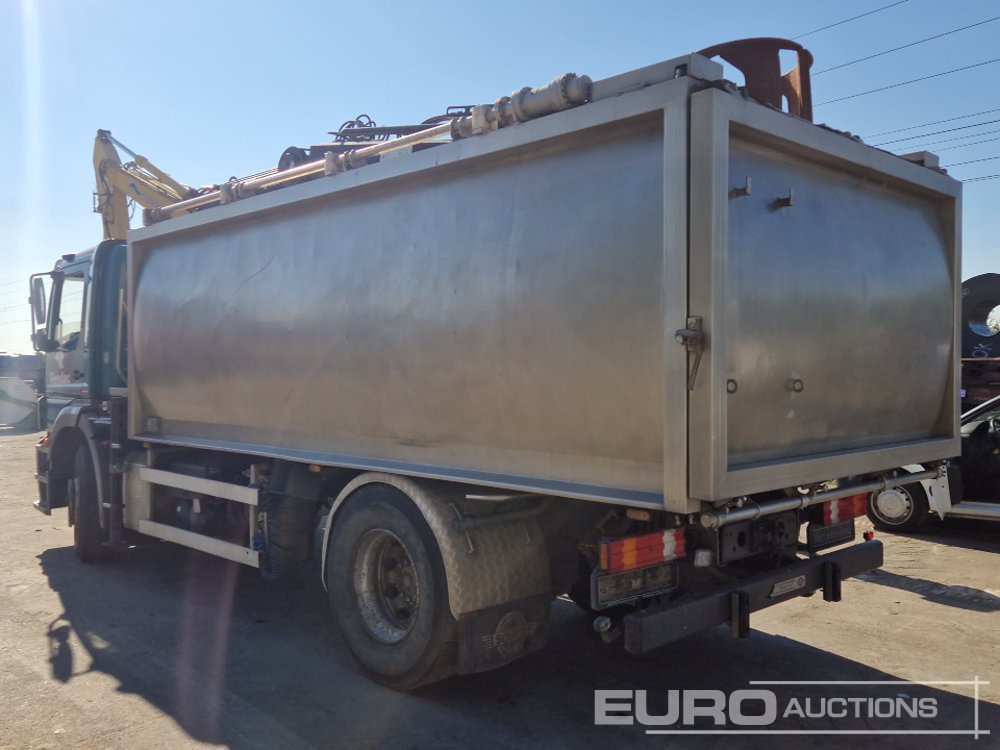 2011 Mercedes Axor 1824L 4x2, Crane, Stamps, Stainless Steel container - Tipper: picture 3 2011 Mercedes Axor 1824L 4x2, Crane, Stamps, Stainless Steel container - Tipper: picture 3