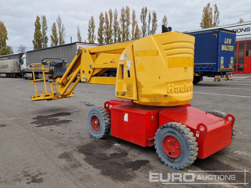 2012 Haulotte HA 12 IP - Aerial platform: picture 3 2012 Haulotte HA 12 IP - Aerial platform: picture 3
