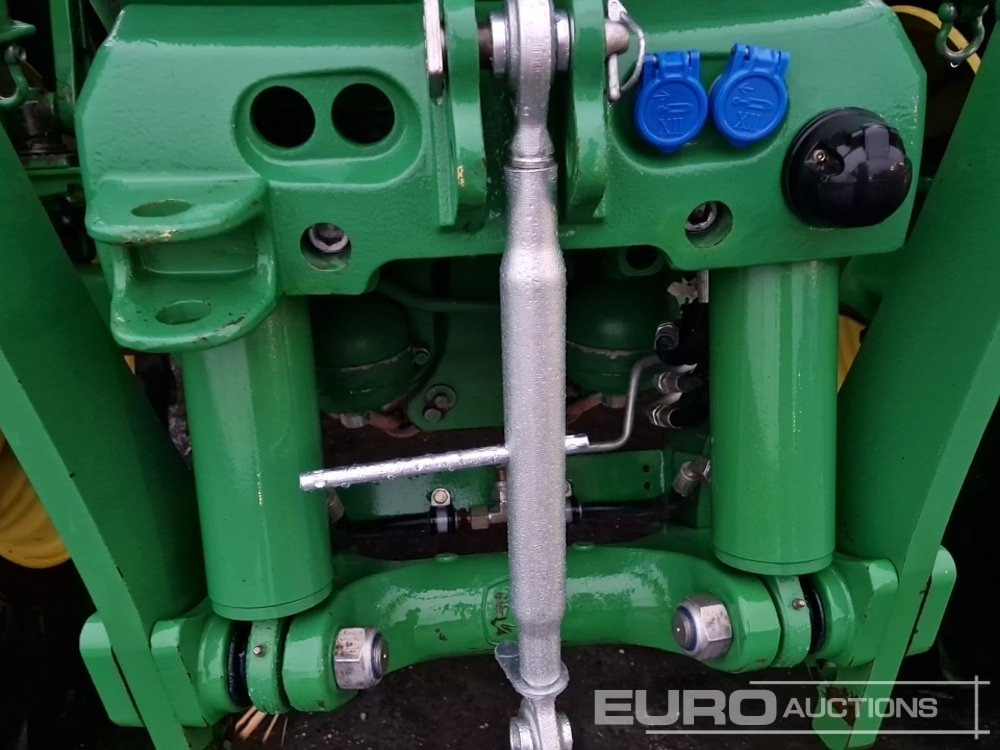 Farm tractor 2013 John Deere 6190R: picture 17