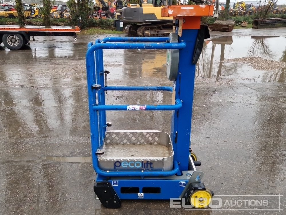2013 Power Towers Pecolift Plus - Aerial platform: picture 2 2013 Power Towers Pecolift Plus - Aerial platform: picture 2