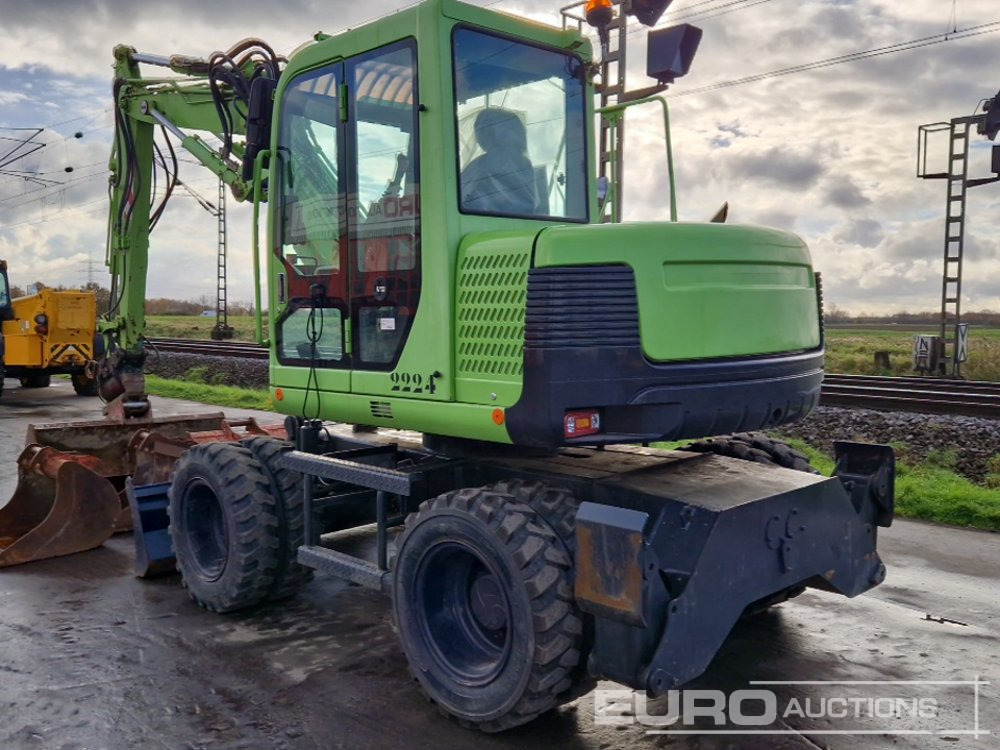 2013 Takeuchi TB175W - Wheel excavator: picture 3 2013 Takeuchi TB175W - Wheel excavator: picture 3