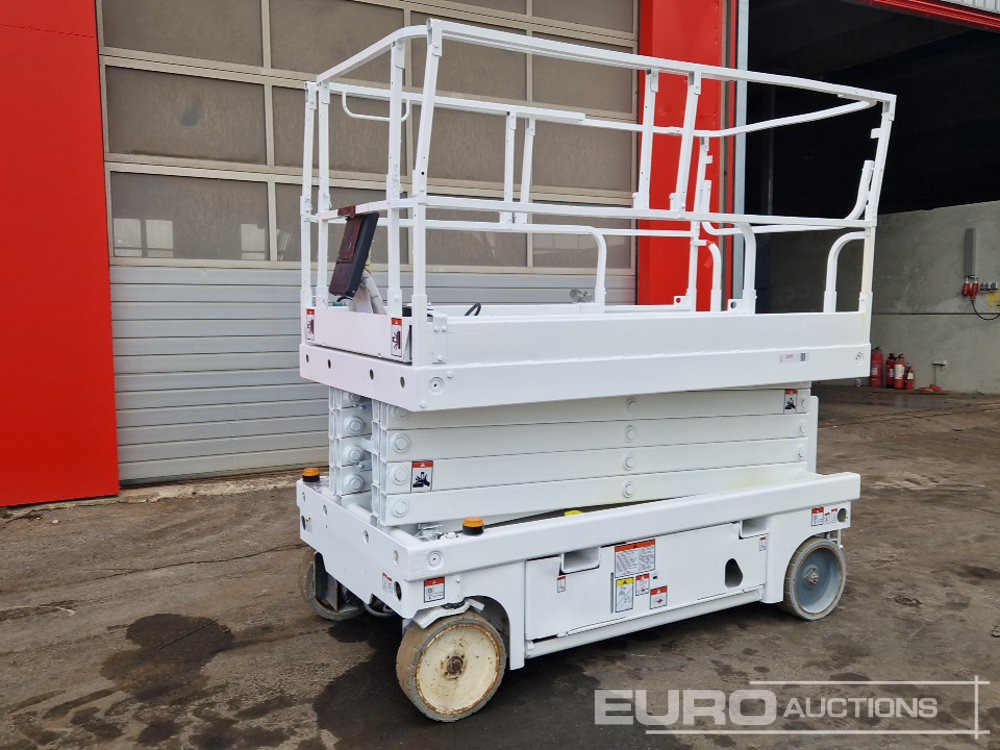 2014 Haulotte Compact 12 - Aerial platform: picture 1 2014 Haulotte Compact 12 - Aerial platform: picture 1