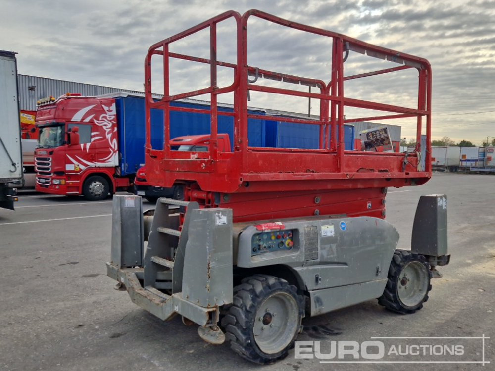 2014 Haulotte Compact 12DX - Aerial platform: picture 4 2014 Haulotte Compact 12DX - Aerial platform: picture 4