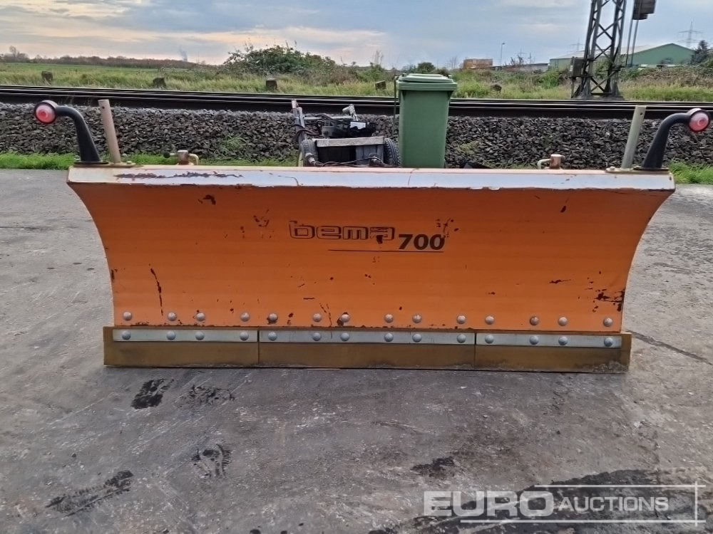 2015 Bema TYPE1800 72" Snowblade - Construction equipment: picture 5 2015 Bema TYPE1800 72" Snowblade - Construction equipment: picture 5