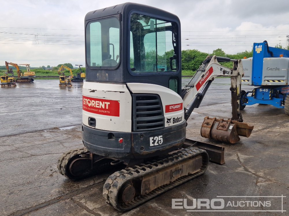 2015 Bobcat E25 EM - Mini excavator: picture 5 2015 Bobcat E25 EM - Mini excavator: picture 5