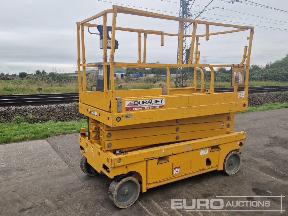 2015 Haulotte Compact 10 - Aerial platform: picture 1 2015 Haulotte Compact 10 - Aerial platform: picture 1