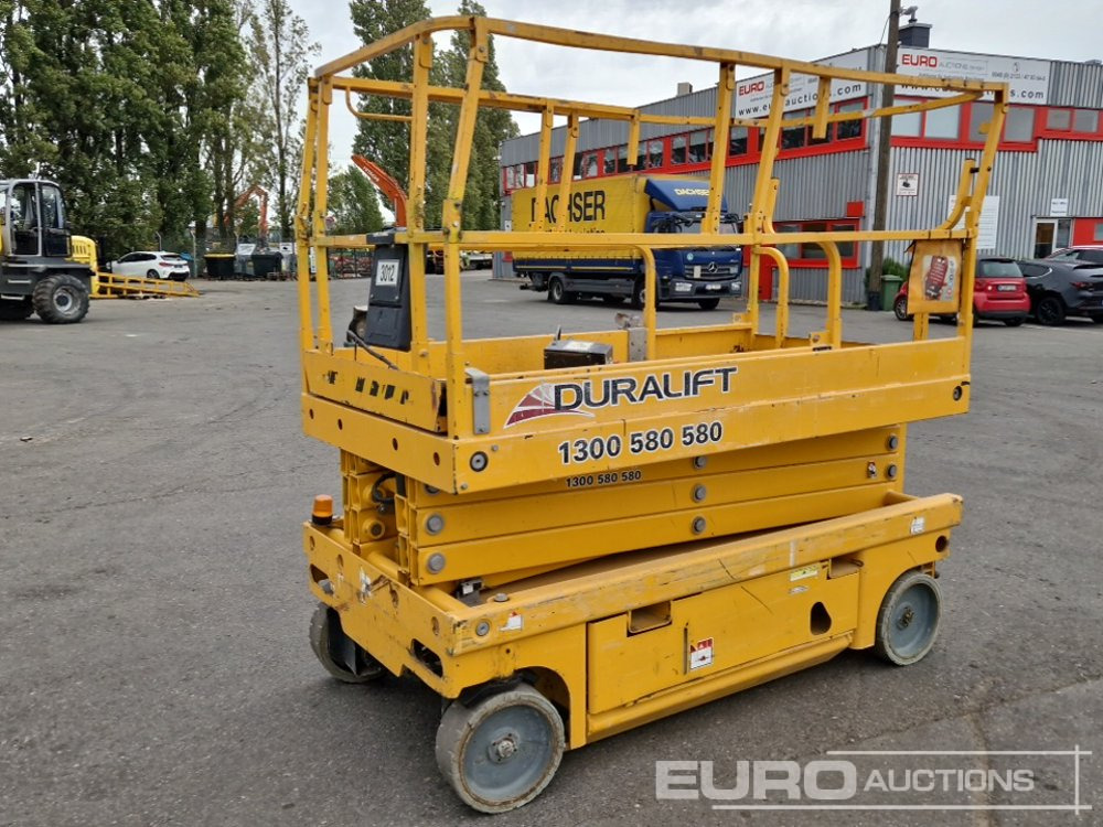 2015 Haulotte Compact 10 - Aerial platform: picture 4 2015 Haulotte Compact 10 - Aerial platform: picture 4