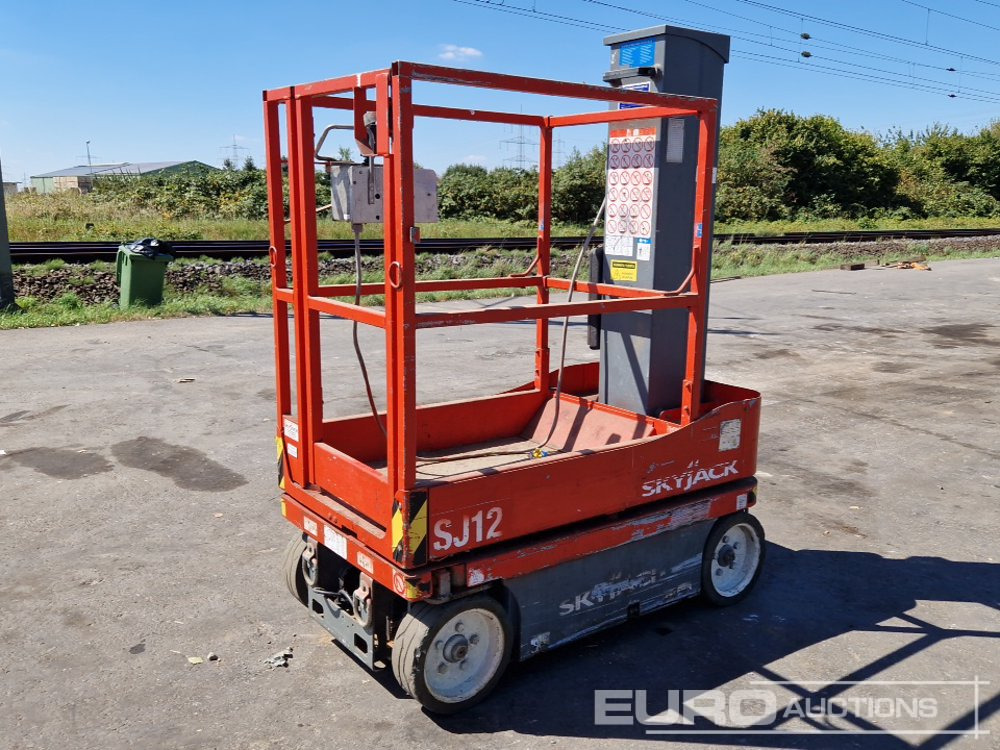 2015 SkyJack SJ12 - Aerial platform: picture 1 2015 SkyJack SJ12 - Aerial platform: picture 1