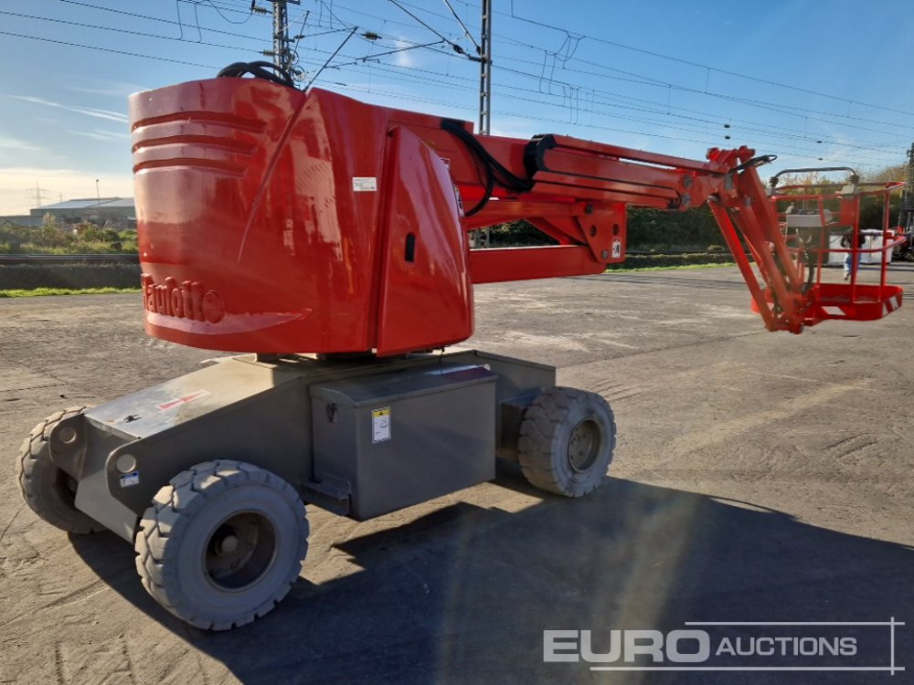 2016 Haulotte HA15IP - Articulated boom: picture 5 2016 Haulotte HA15IP - Articulated boom: picture 5