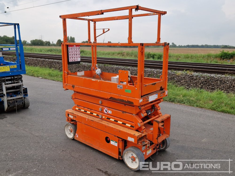 2016 SkyJack SJ111-3219 - Aerial platform: picture 3 2016 SkyJack SJ111-3219 - Aerial platform: picture 3