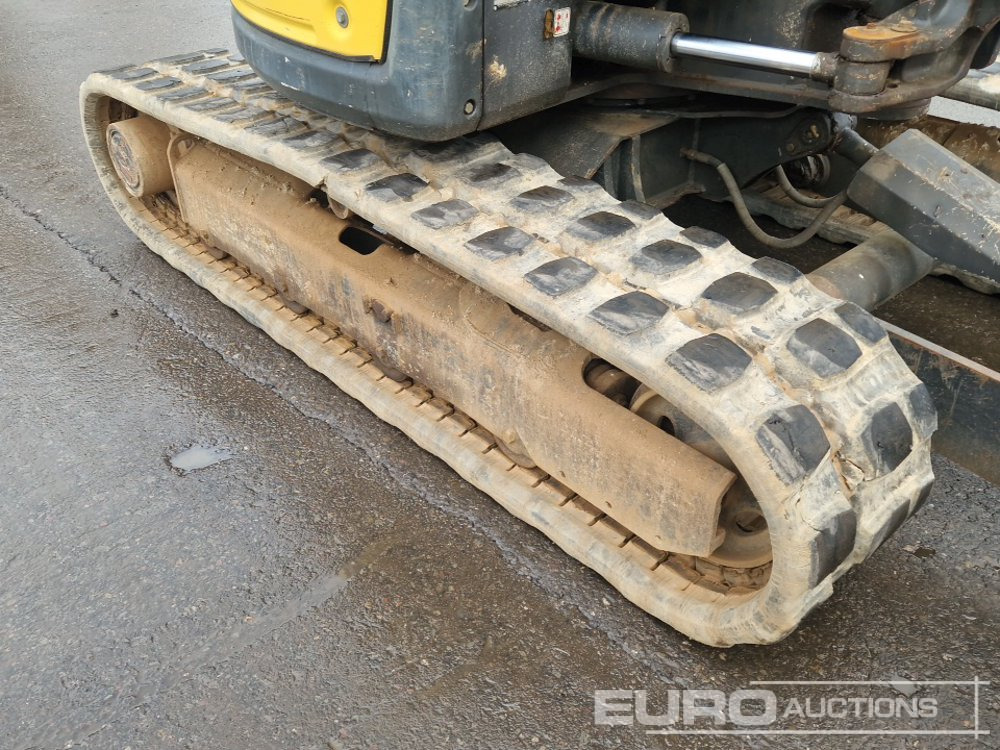 Mini excavator 2016 Yanmar ViO50-U: picture 8