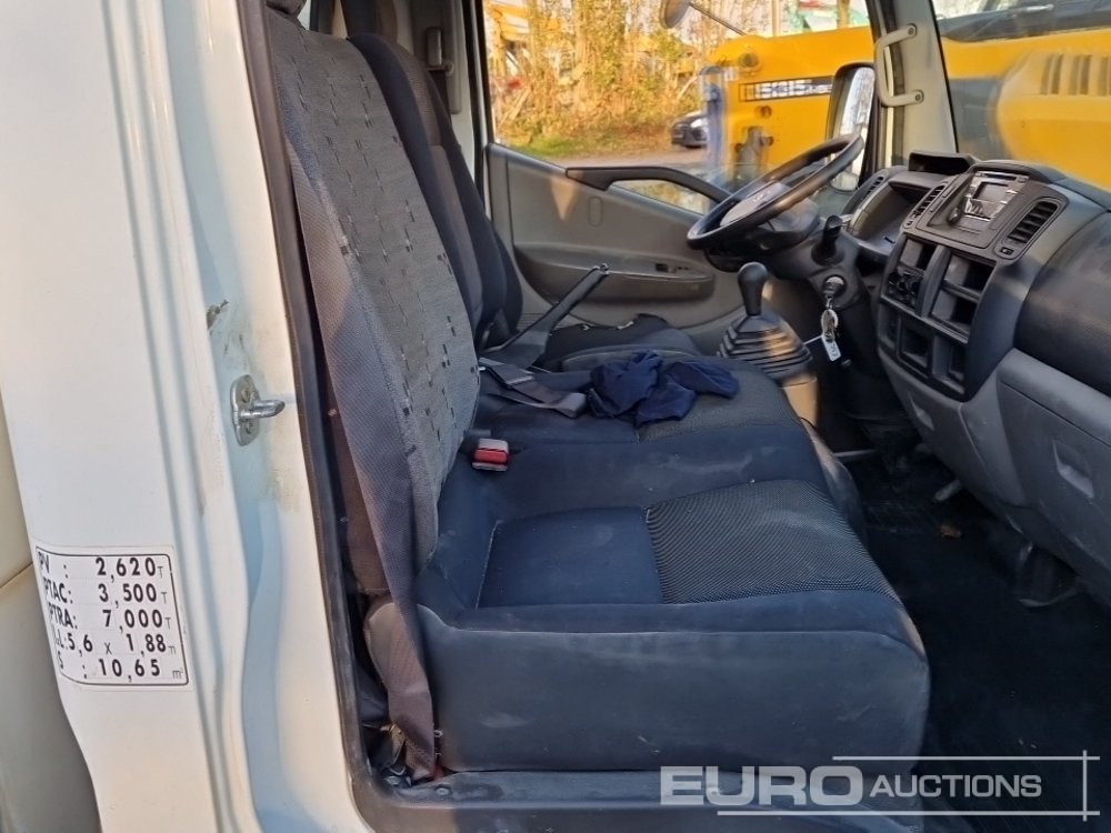 Tipper van 2017 Nissan NT400: picture 22 Tipper van 2017 Nissan NT400: picture 22