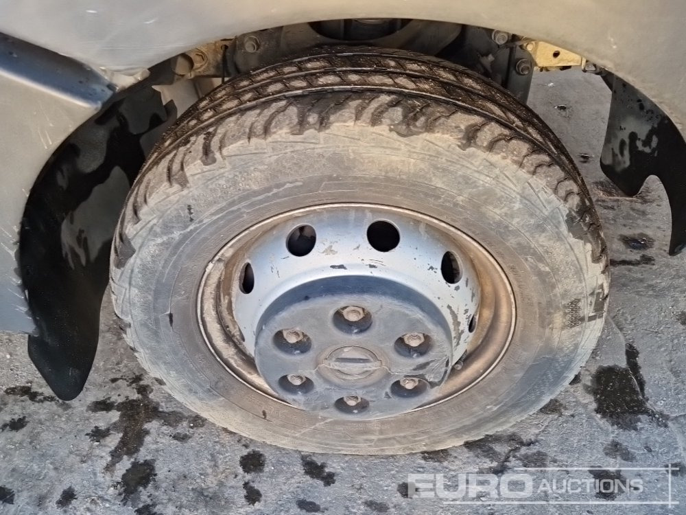 Tipper van 2017 Nissan NT400: picture 9 Tipper van 2017 Nissan NT400: picture 9