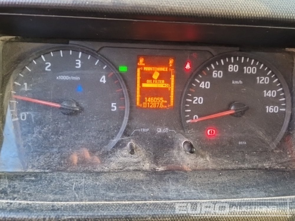 Tipper van 2017 Nissan NT400: picture 29 Tipper van 2017 Nissan NT400: picture 29