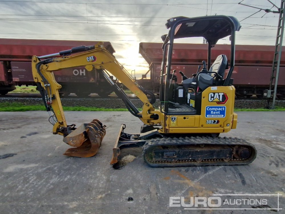 2021 CAT 302.7 - Mini excavator: picture 2 2021 CAT 302.7 - Mini excavator: picture 2