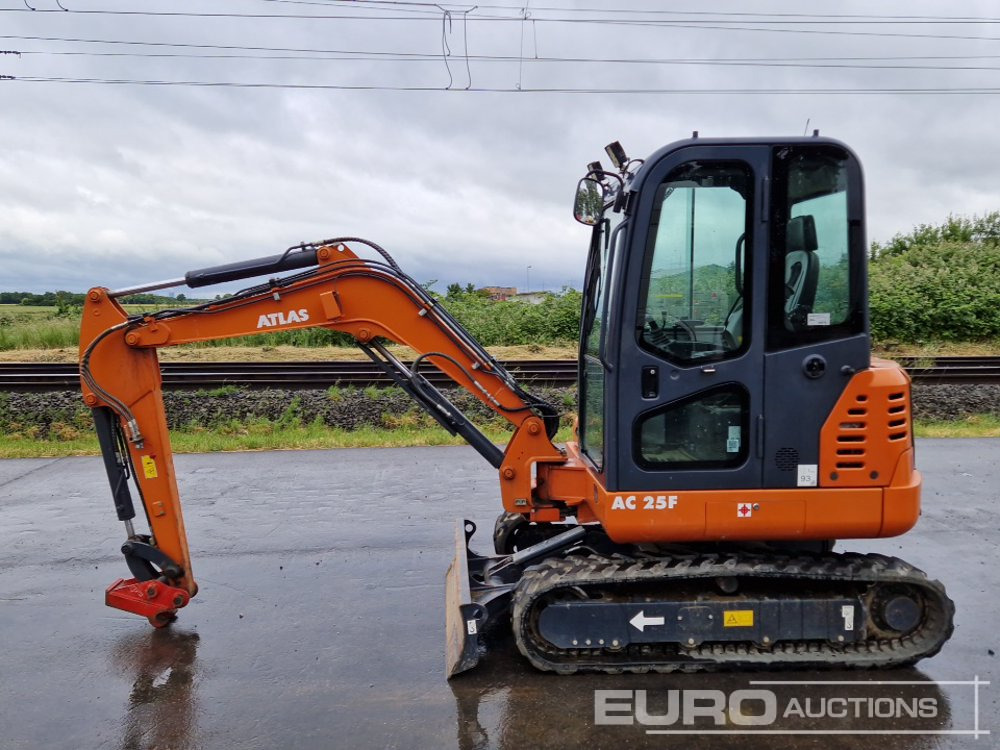2022 Atlas AC25F Rubber Tracks, Blade, Offset, Pioed, Aux Piping, QH - Mini excavator: picture 2 2022 Atlas AC25F Rubber Tracks, Blade, Offset, Pioed, Aux Piping, QH - Mini excavator: picture 2