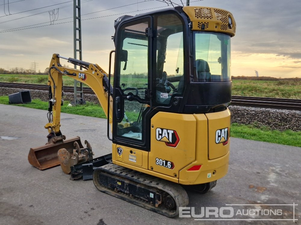 2023 CAT 301.6 - Mini excavator: picture 3 2023 CAT 301.6 - Mini excavator: picture 3