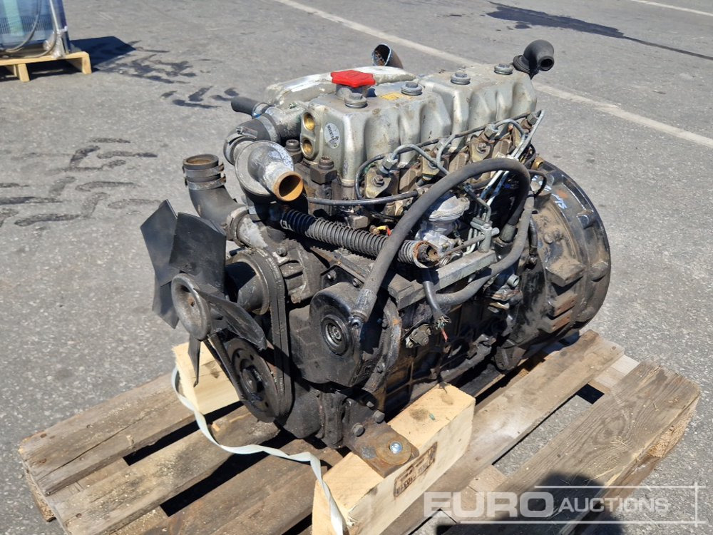 4 Cylinder Diesel Engine - Engine: picture 3 4 Cylinder Diesel Engine - Engine: picture 3