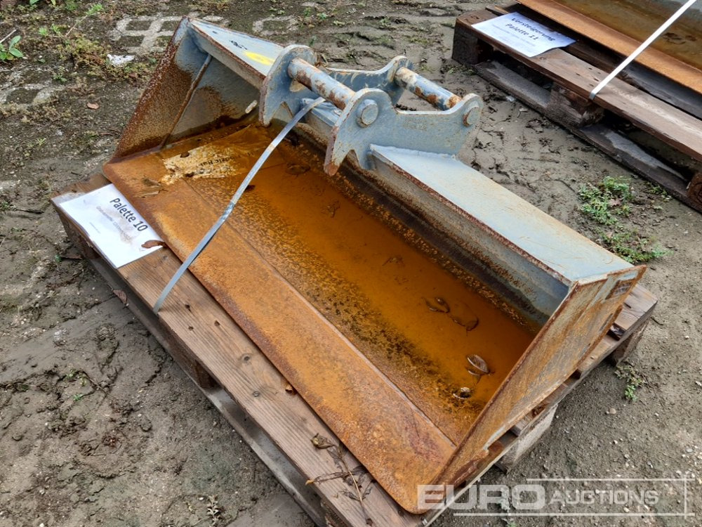 46" Ditching Bucket to suit HS03 - Bucket: picture 1 46" Ditching Bucket to suit HS03 - Bucket: picture 1