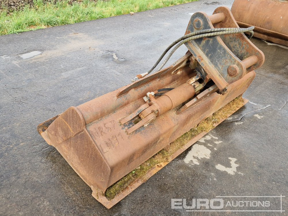 78" Tilt Ditching Bucket - Bucket: picture 2 78" Tilt Ditching Bucket - Bucket: picture 2