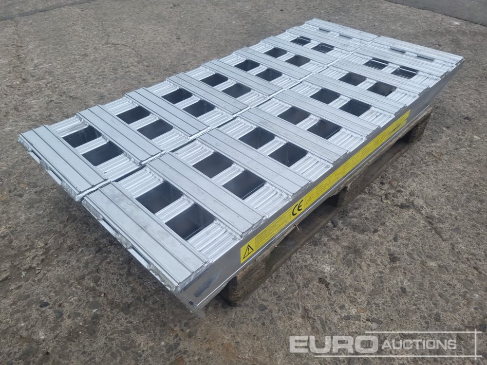 Unused Set of Aluminium Ramps, 160cm, 20,000kg - Agricultural machinery: picture 3 Unused Set of Aluminium Ramps, 160cm, 20,000kg - Agricultural machinery: picture 3