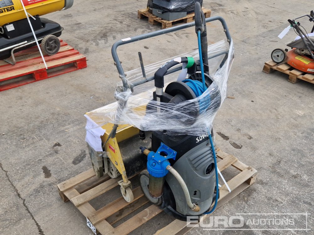 Atlas Copco Concrete Spreader, Kärcher Powerwasher - Construction equipment: picture 4 Atlas Copco Concrete Spreader, Kärcher Powerwasher - Construction equipment: picture 4