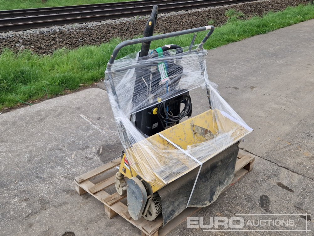 Atlas Copco Concrete Spreader, Kärcher Powerwasher - Construction equipment: picture 2 Atlas Copco Concrete Spreader, Kärcher Powerwasher - Construction equipment: picture 2