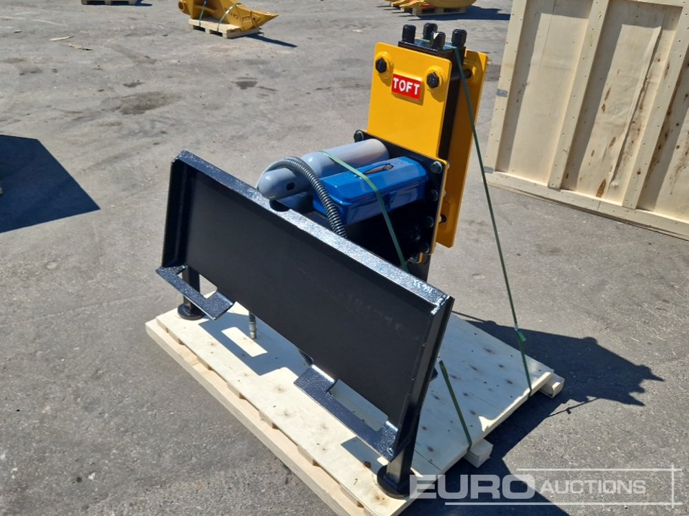 Unused Toft TOFT680 - Attachment for Skid steer loader: picture 3 Unused Toft TOFT680 - Attachment for Skid steer loader: picture 3