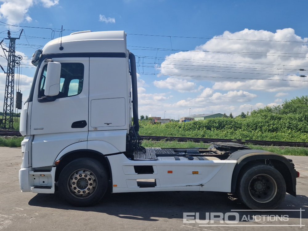 2014 Mercedes Benz ACTROS 1843 - Construction machinery: picture 2 2014 Mercedes Benz ACTROS 1843 - Construction machinery: picture 2
