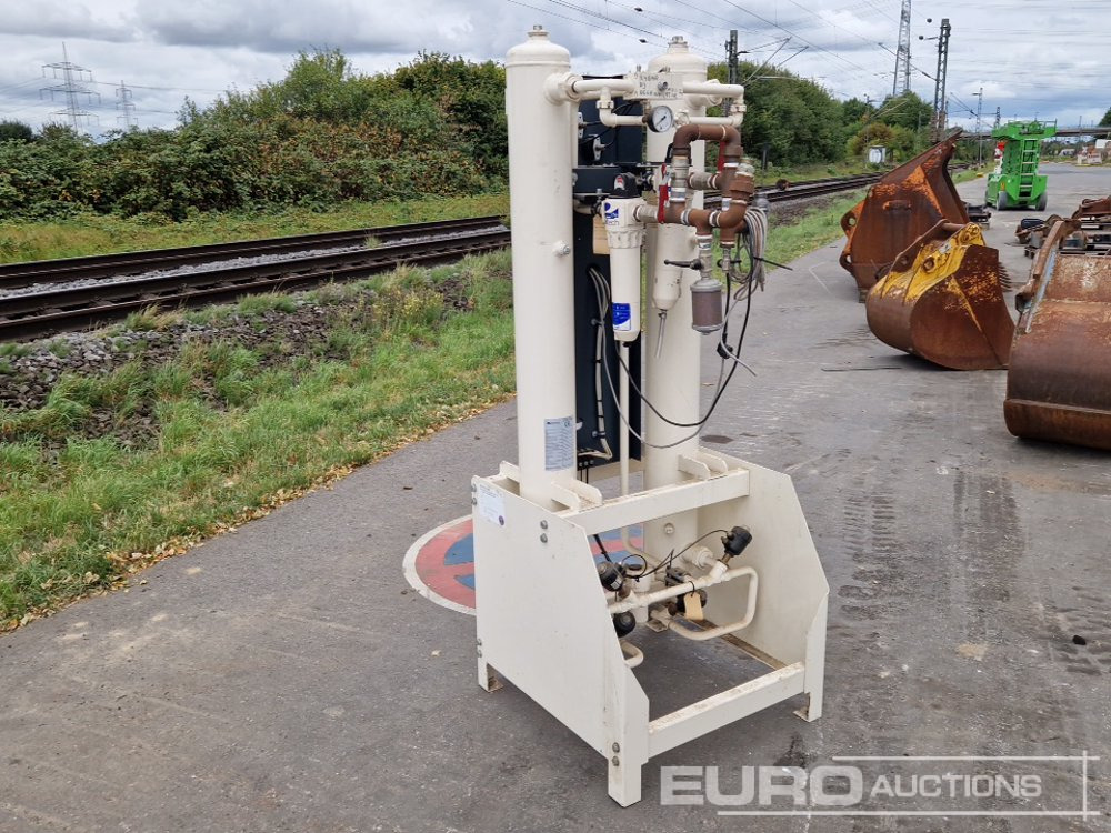 Deltech ED 48 Compressed Air Dryer System - Air compressor: picture 4 Deltech ED 48 Compressed Air Dryer System - Air compressor: picture 4