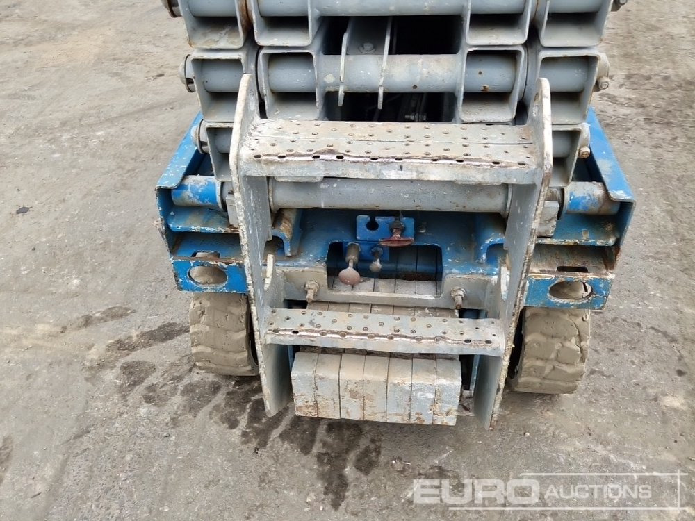 Aerial platform Genie GS-1930: picture 14