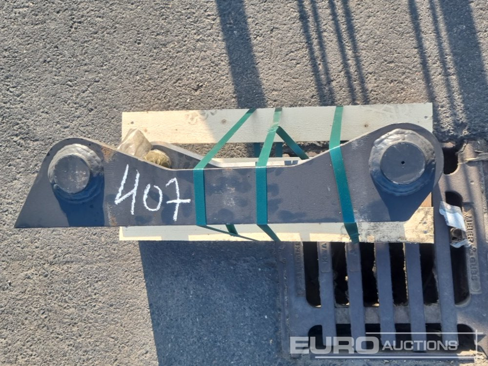 Häner OQ60 implement frame for converting mechanical attachments Internal width: 340 mm, Centre distance: 480 mm, Axle diameter: 60 mm - Quick coupler: picture 5 Häner OQ60 implement frame for converting mechanical attachments Internal width: 340 mm, Centre distance: 480 mm, Axle diameter: 60 mm - Quick coupler: picture 5