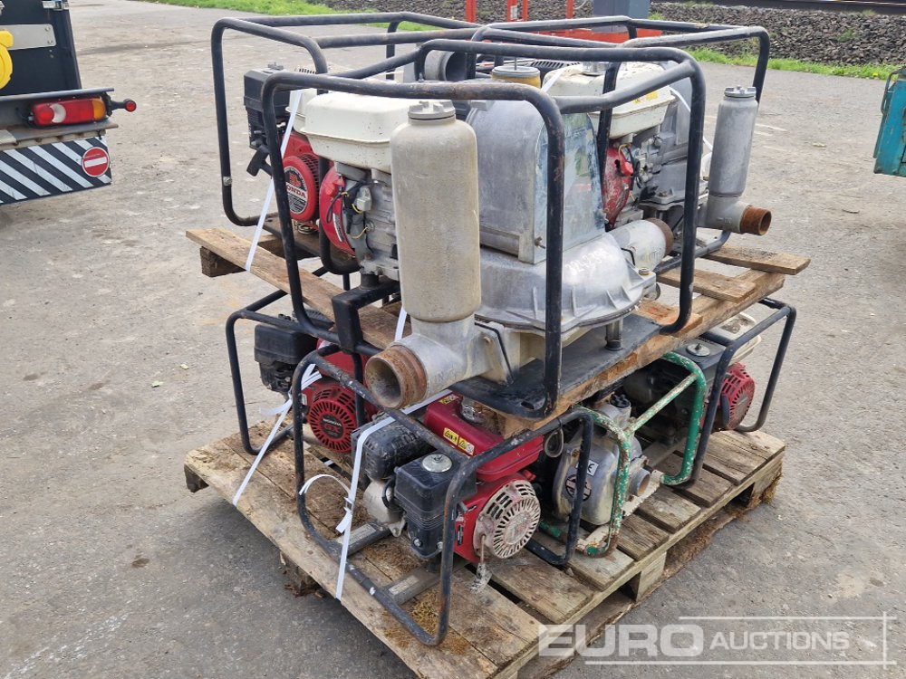 Honda Petrol Water Pump (8 of) - Water pump: picture 2 Honda Petrol Water Pump (8 of) - Water pump: picture 2