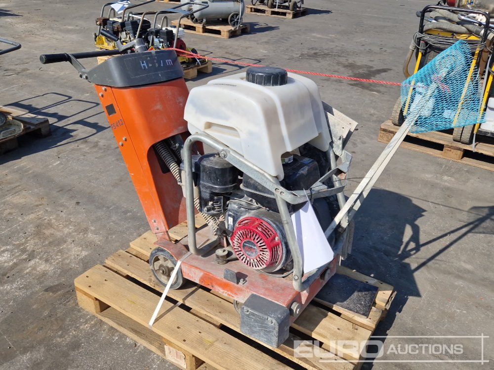 Husqvarna FS413 - Construction equipment: picture 4 Husqvarna FS413 - Construction equipment: picture 4