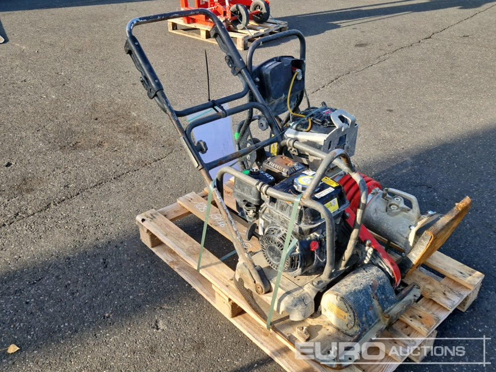 Husqvarna Walk Behind Compaction Plate + Bomag BVT65 Compaction Rammer - Asphalt machine: picture 4 Husqvarna Walk Behind Compaction Plate + Bomag BVT65 Compaction Rammer - Asphalt machine: picture 4