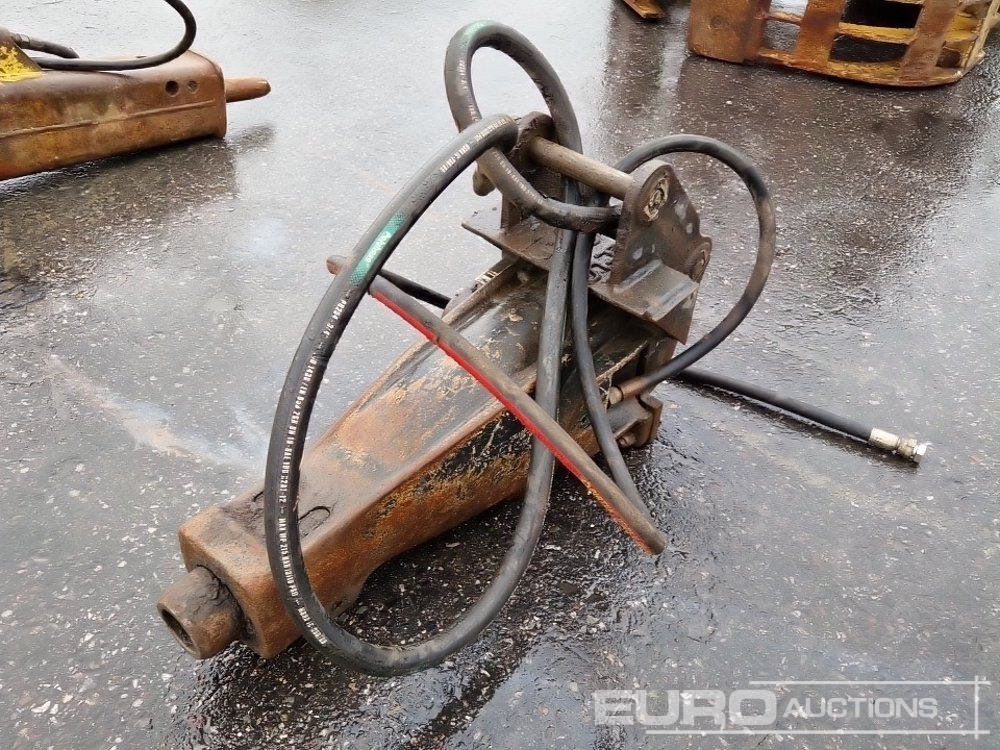 Hydraulic Breaker to suit JCB 2CX - Hydraulic hammer: picture 1 Hydraulic Breaker to suit JCB 2CX - Hydraulic hammer: picture 1