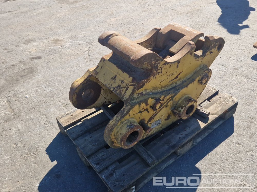 Hydraulic Quick Hitch to suit CAT 325 - Quick coupler: picture 3 Hydraulic Quick Hitch to suit CAT 325 - Quick coupler: picture 3