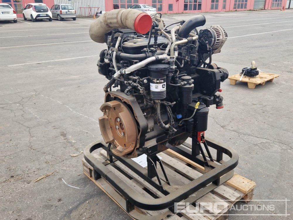 John Deere 4 Cylinder Turbo Diesel Engine - Engine: picture 1 John Deere 4 Cylinder Turbo Diesel Engine - Engine: picture 1