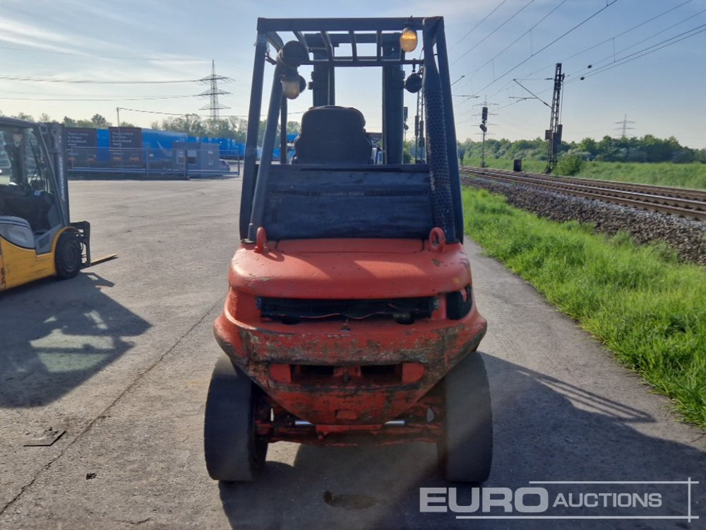 Linde H25 Diesel Forklift, 2 Stage Mast, Freelift Mast, Forks - Forklift: picture 4 Linde H25 Diesel Forklift, 2 Stage Mast, Freelift Mast, Forks - Forklift: picture 4